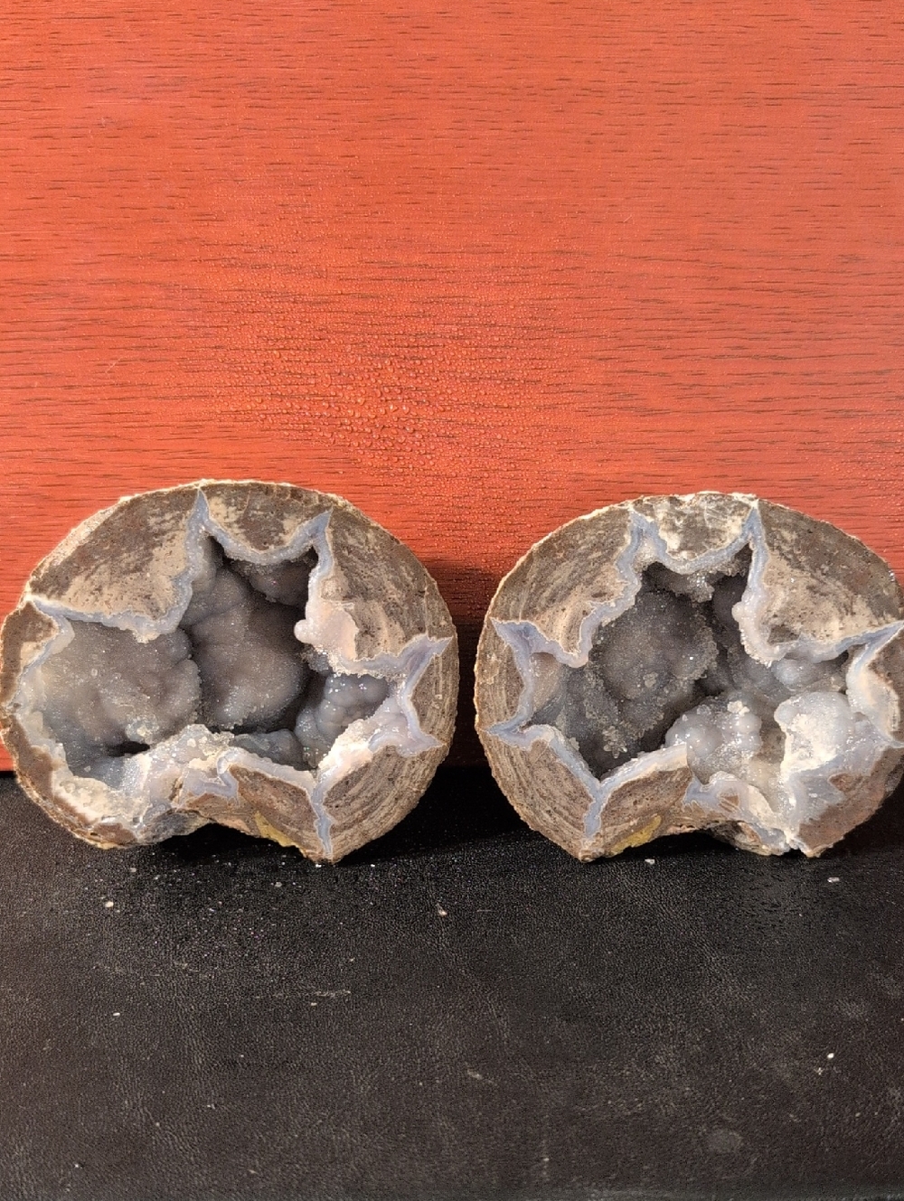 Dugway Geode #8 UV Light Reactive